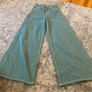 Zara Trafaluc Wide Leg Green Jeans Size 2